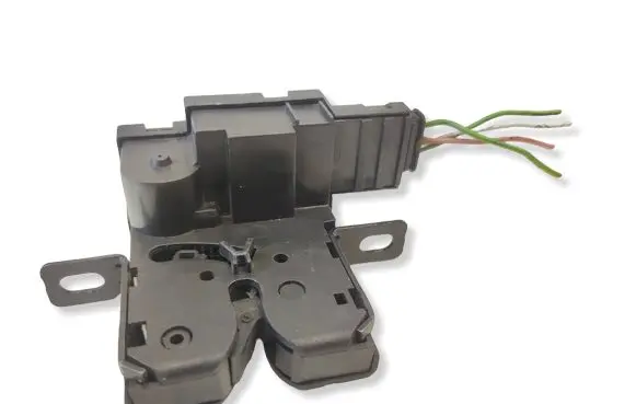 Peugeot 407 Tailgate/trunk/boot lock/catch/latch 9685328580