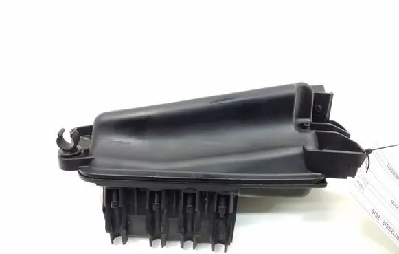Mercedes-Benz E W212 Other engine bay part A6510700868