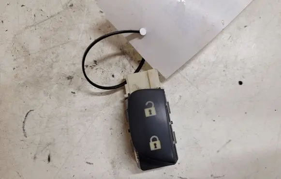 Saab 9-3 Ver2 Central locking switch button 12791171