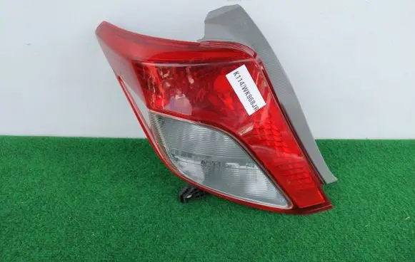 Toyota Yaris Rear/tail lights 08-212-19X1L-F