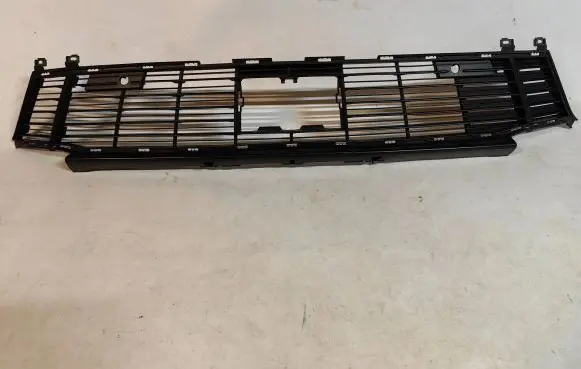 Citroen DS7 Crossback Front bumper lower grill