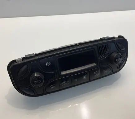Mercedes-Benz C W203 Climate control unit 2038300985 140010484 A2038300985