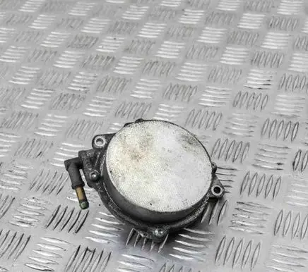 Audi A4 S4 B8 8K Vacuum pump 057145100AF