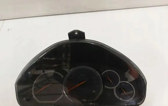 Mitsubishi Grandis Speedometer (instrument cluster)
