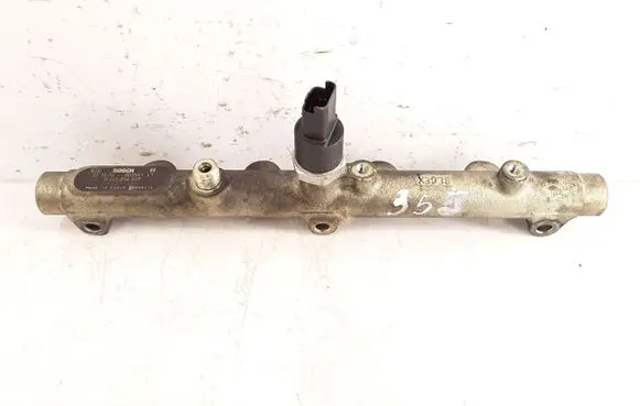 Citroen C5 Fuel main line pipe 0445214017