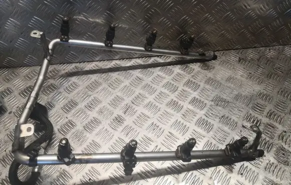 Fuel injectors set