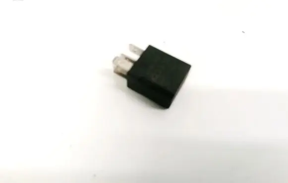 Iveco Daily 40.8 Other relay 504049024 67750