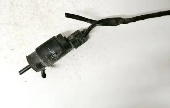 Mercedes-Benz E W211 Windscreen/windshield washer pump 3090179 30.90179