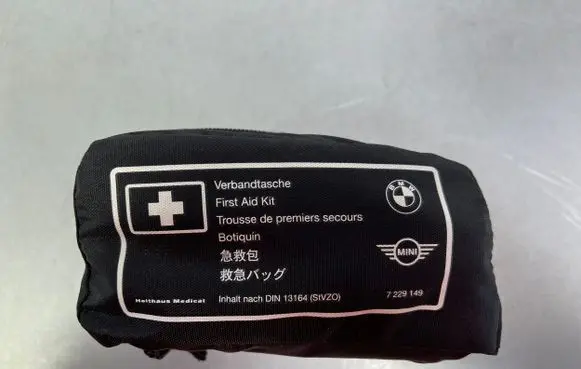 BMW X5 G05 First aid kit 7229149