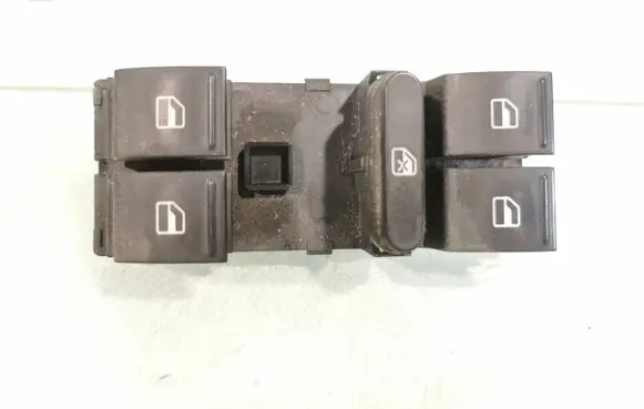 Volkswagen Golf V Electric window control switch 1K4959857A 356601S