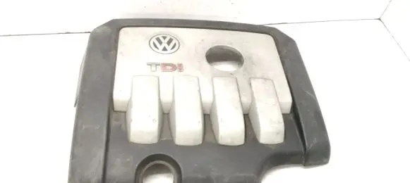 Volkswagen Golf V Engine cover (trim) 03G103925AE 03G103925AC