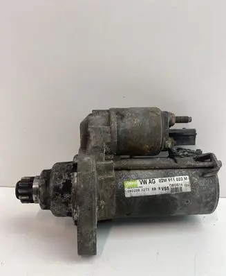 Volkswagen Golf VII Starter motor 02M911023M