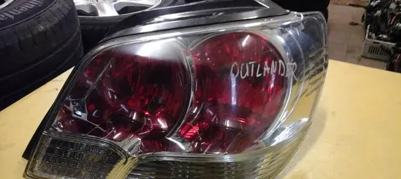 Mitsubishi Outlander Rear/tail lights