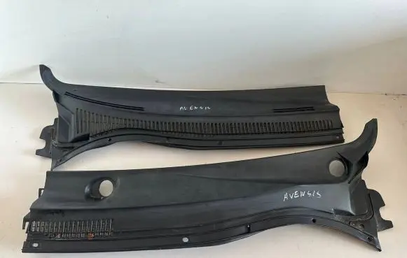 Toyota Avensis T250 Wiper trim 5578205030 3189P010