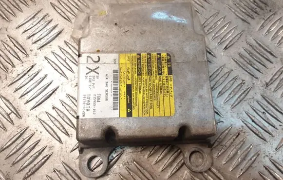 Toyota Avensis T250 Airbag control unit/module 8917005220