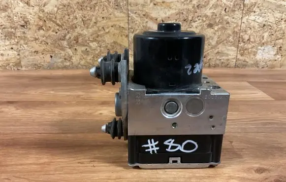 Volkswagen Touareg II ABS Pump 7P0614517P 10021209464
