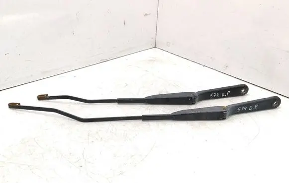Citroen Berlingo Front wiper blade arm 180007467B 180007467
