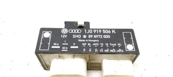 Seat Toledo II (1M) Coolant fan relay 1J0919506K 898972000