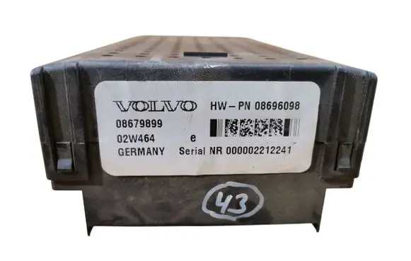 Volvo V70 Fuse module 08679899 02W464 08696098