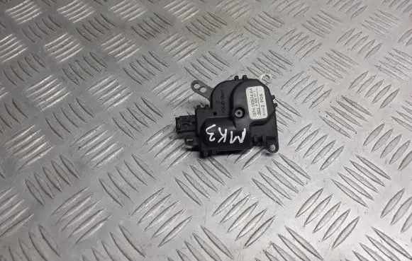 Ford Mondeo Mk III Central body control module 1S7H-19B634-AA
