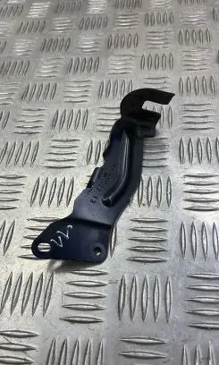 Audi Q5 SQ5 Headlight/headlamp mounting bracket 8R0941356