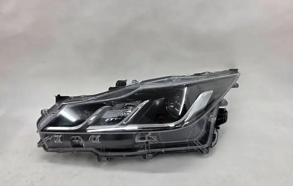 Toyota Corolla E210 E21 Headlight/headlamp 81150-02T31-00