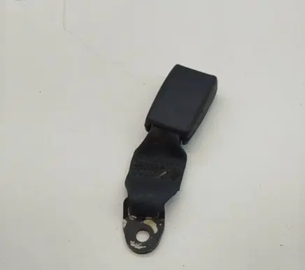 Mitsubishi Pajero Rear seatbelt buckle 