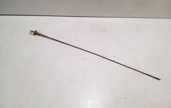 Fiat 500L Oil level dip stick 