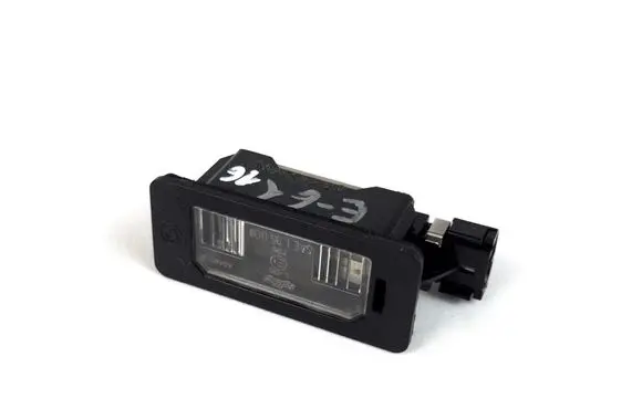 BMW 5 E60 E61 Number plate light 7165646