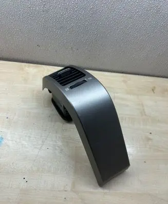Toyota Prius (XW20) Dashboard side air vent grill/cover trim 5565047060