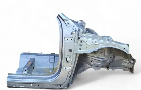 Volvo C40 Front quarter panel 32405117 31672110 32234589