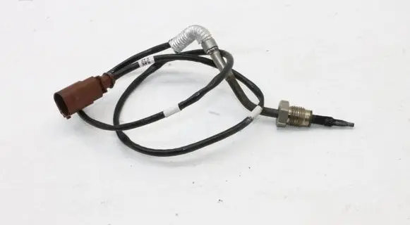 Audi A6 S6 C8 4K Exhaust gas temperature sensor 05L906088J