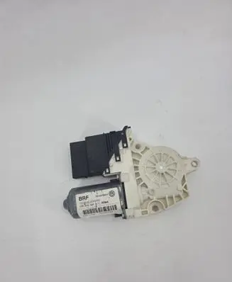Seat Altea Rear door window regulator motor 1K0959704M 995915332