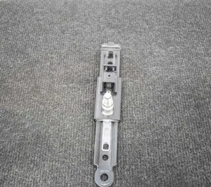 Lexus RX 330 - 350 - 400H Seat belt height adjuster D526001