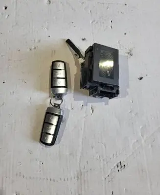 Volkswagen PASSAT B6 Ignition lock 3C0905843AD 33303601 11603003086701