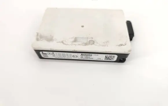 Mercedes-Benz E W212 Blind spot module A0009050010 A0009024004 A0009051300