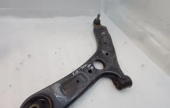 KIA Soul Front lower control arm/wishbone