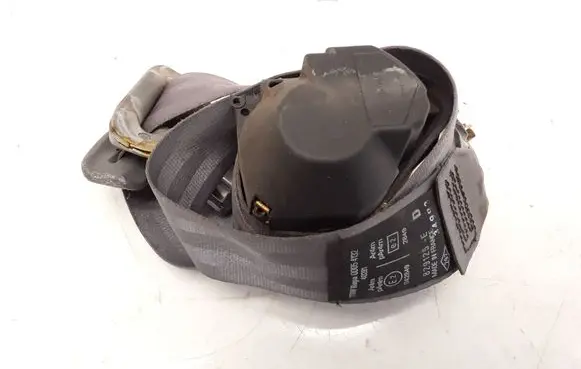 Renault 19 Front seatbelt 829125E