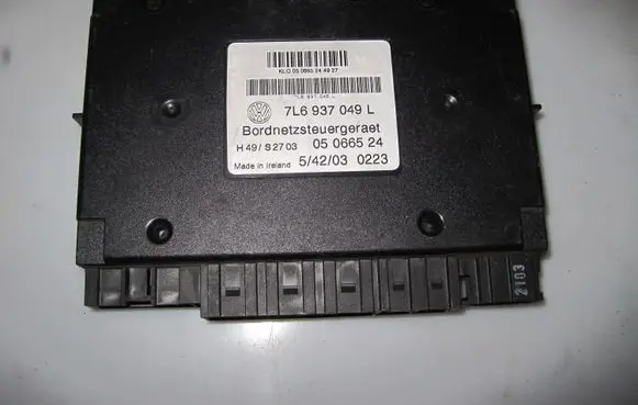 Volkswagen Touareg I Comfort/convenience module 7L6937049L