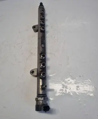 Fuel main line pipe