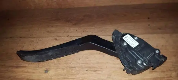 Porsche Cayenne (9PA) Accelerator throttle pedal 7l0723507a 6pv00802626
