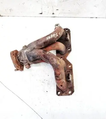 Mazda Xedos 6 Exhaust manifold