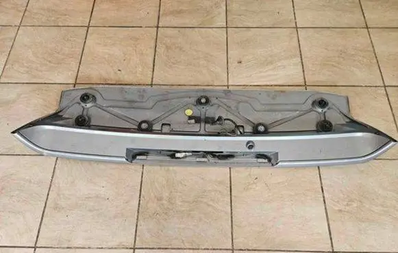 BMW X3 E83 Tailgate/trunk spoiler 5171340038404