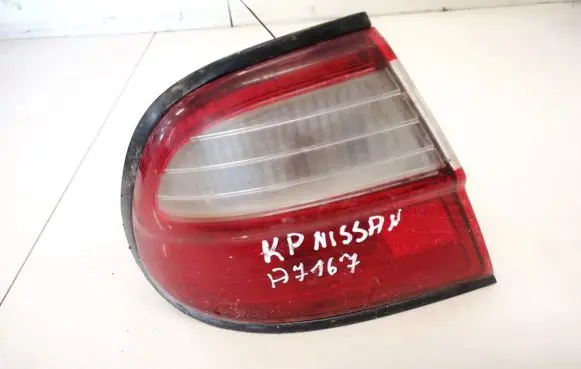 Nissan Almera Rear/tail lights
