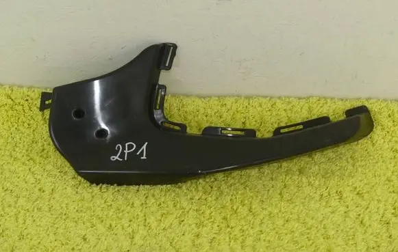 Audi A6 S6 C8 4K Front bumper mounting bracket 4K0807097