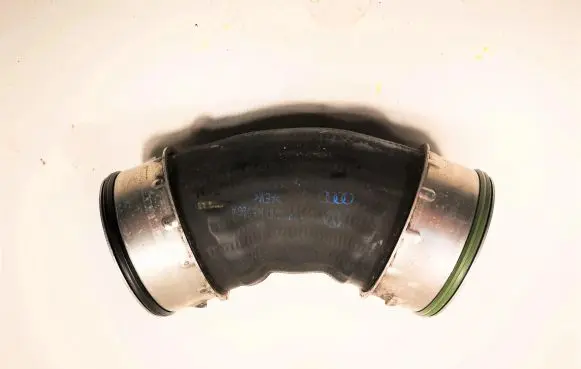 Volkswagen Transporter - Caravelle T5 Engine coolant pipe/hose