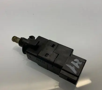 Brake pedal sensor switch