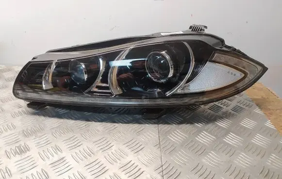 Jaguar XF X250 Headlight/headlamp CX2313W030EE