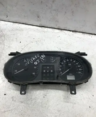 Opel Vivaro Speedometer (instrument cluster) 216501761