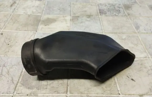 Mitsubishi Space Star Air intake duct part MR481002